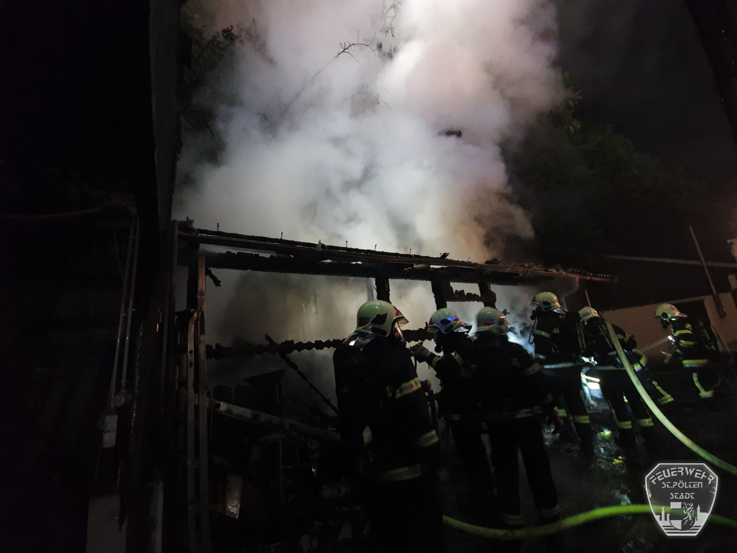 2020 07 27 Schuppenbrand Viehofen  2  2020 07 27 Schuppenbrand Viehofen  2