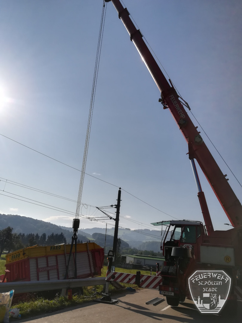 2020 09 22 Traktorbergung in Hofstetten  4  2020 09 22 Traktorbergung in Hofstetten  4