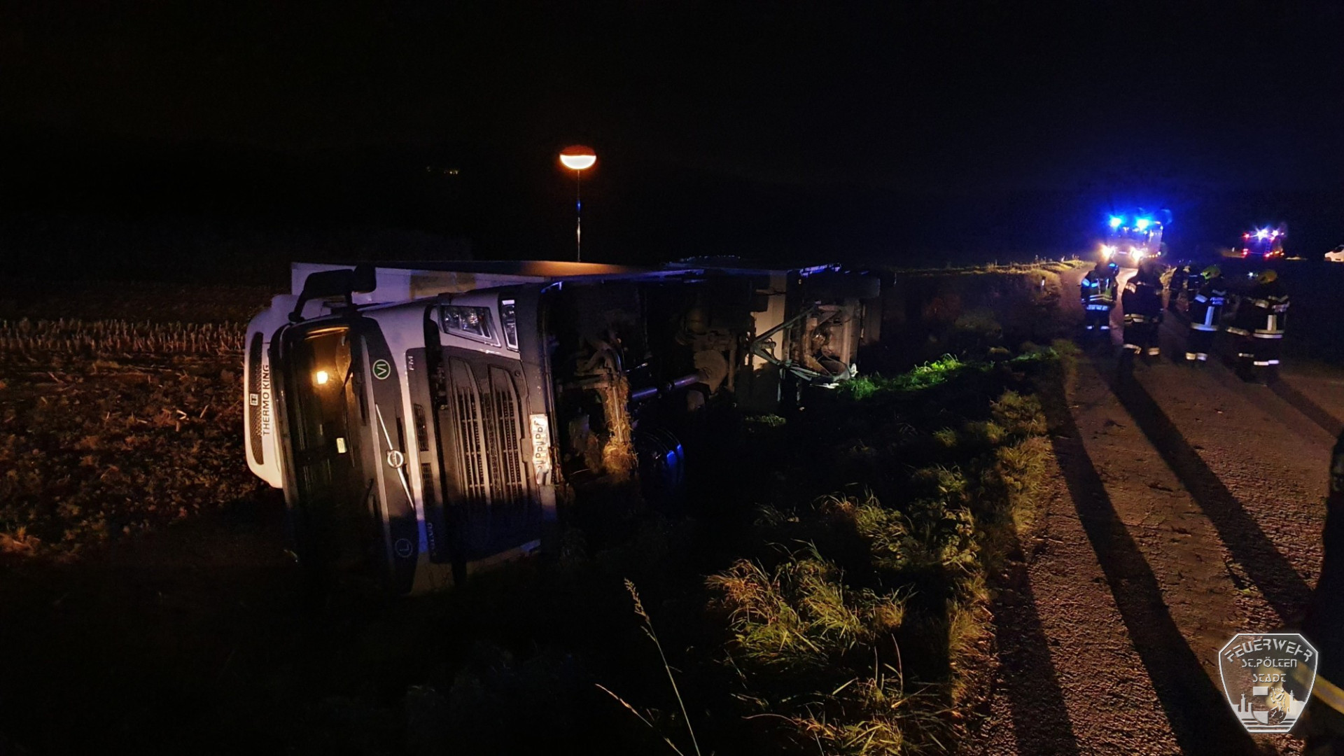 2020 10 19 LKW Bergung in P  nning  1  2020 10 19 LKW Bergung in P  nning  1