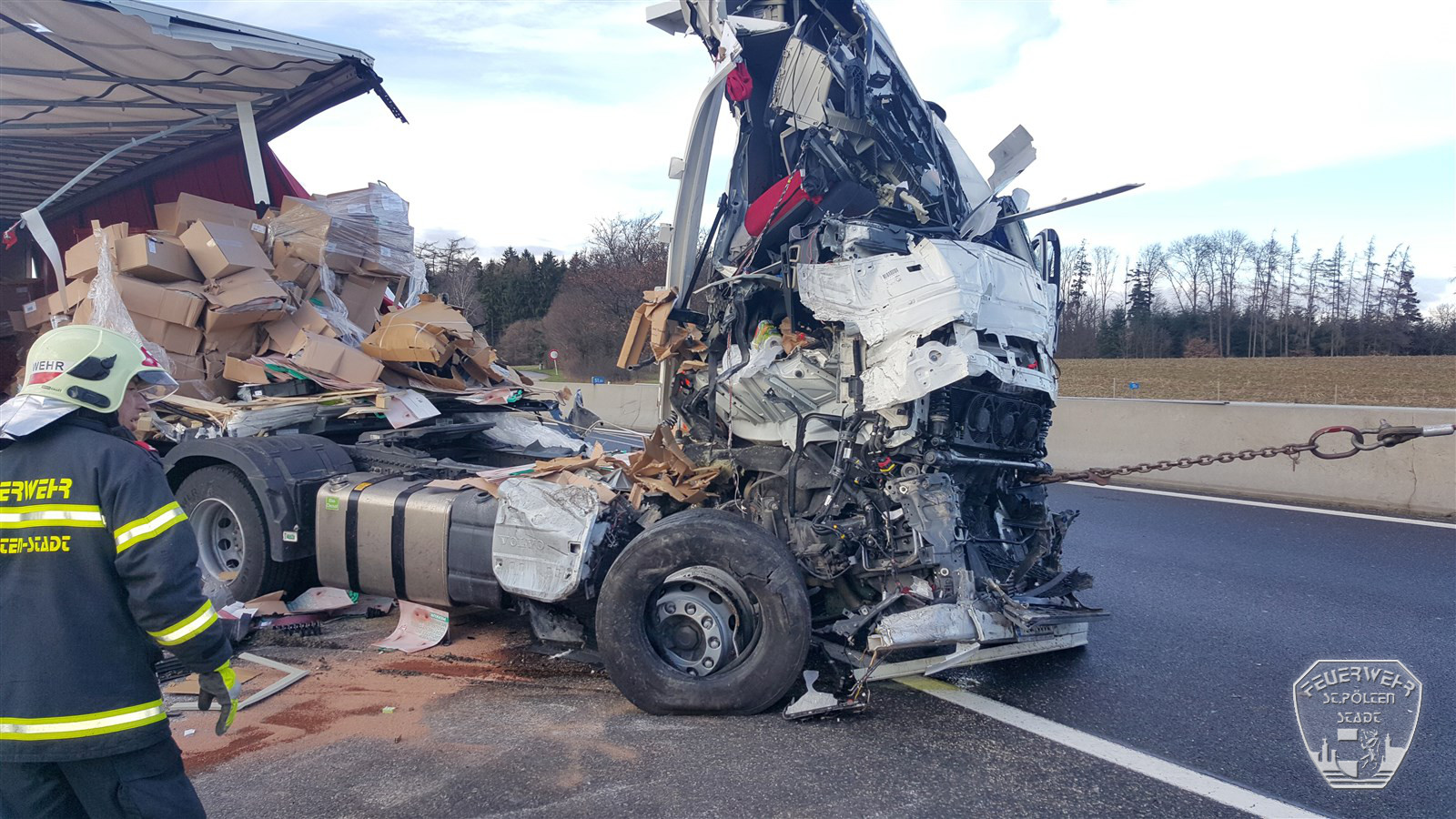 2016 01 12 VU eingeklemmte Person A1 9 2016 01 12 VU eingeklemmte Person A1 9