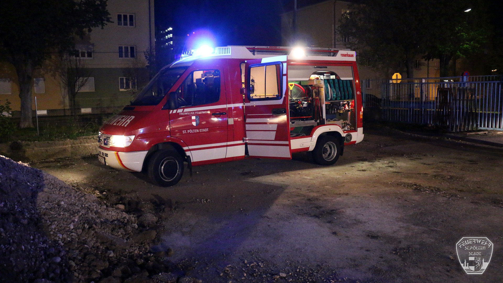 2016 04 22 Lagerbrand Kerensstr 6 2016 04 22 Lagerbrand Kerensstr 6