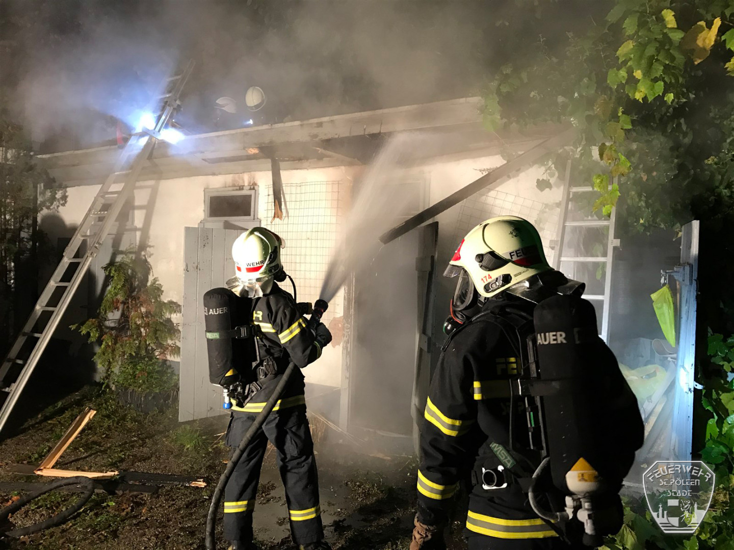 2016 10 21 Schuppenbrand Heidenheimerstr 2