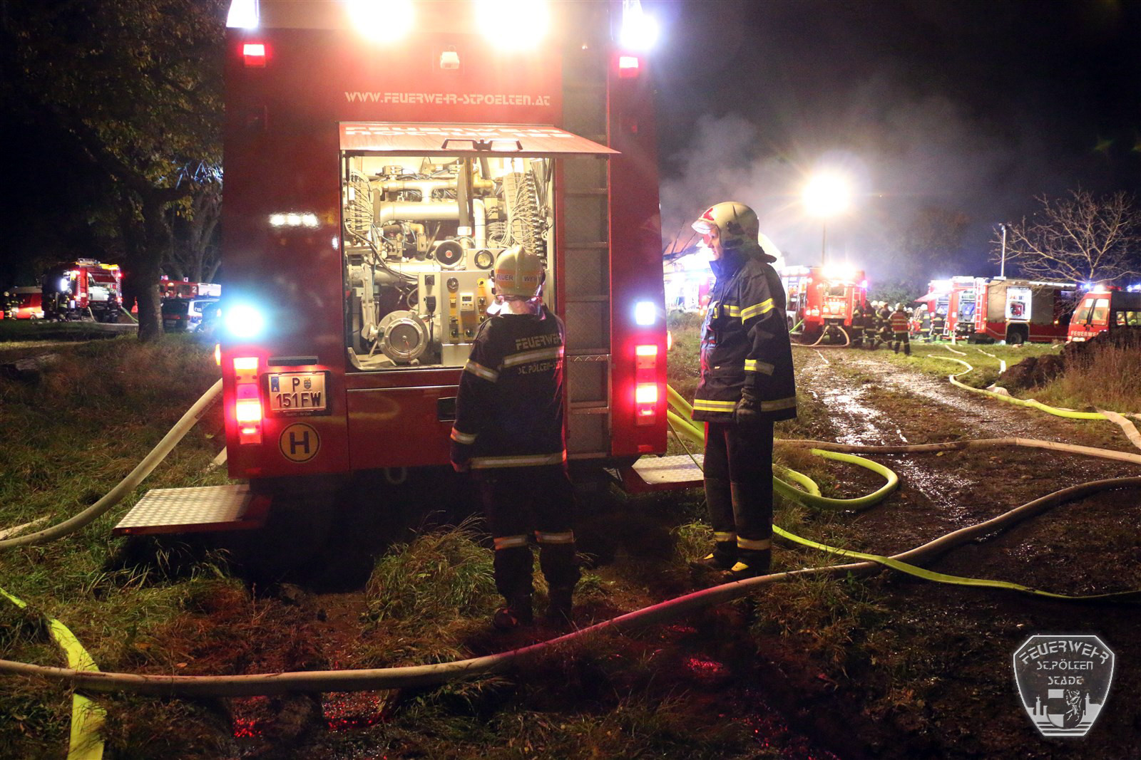 2016 10 30 Wohnhausbrand Wilhelmsburg  6  2016 10 30 Wohnhausbrand Wilhelmsburg  6