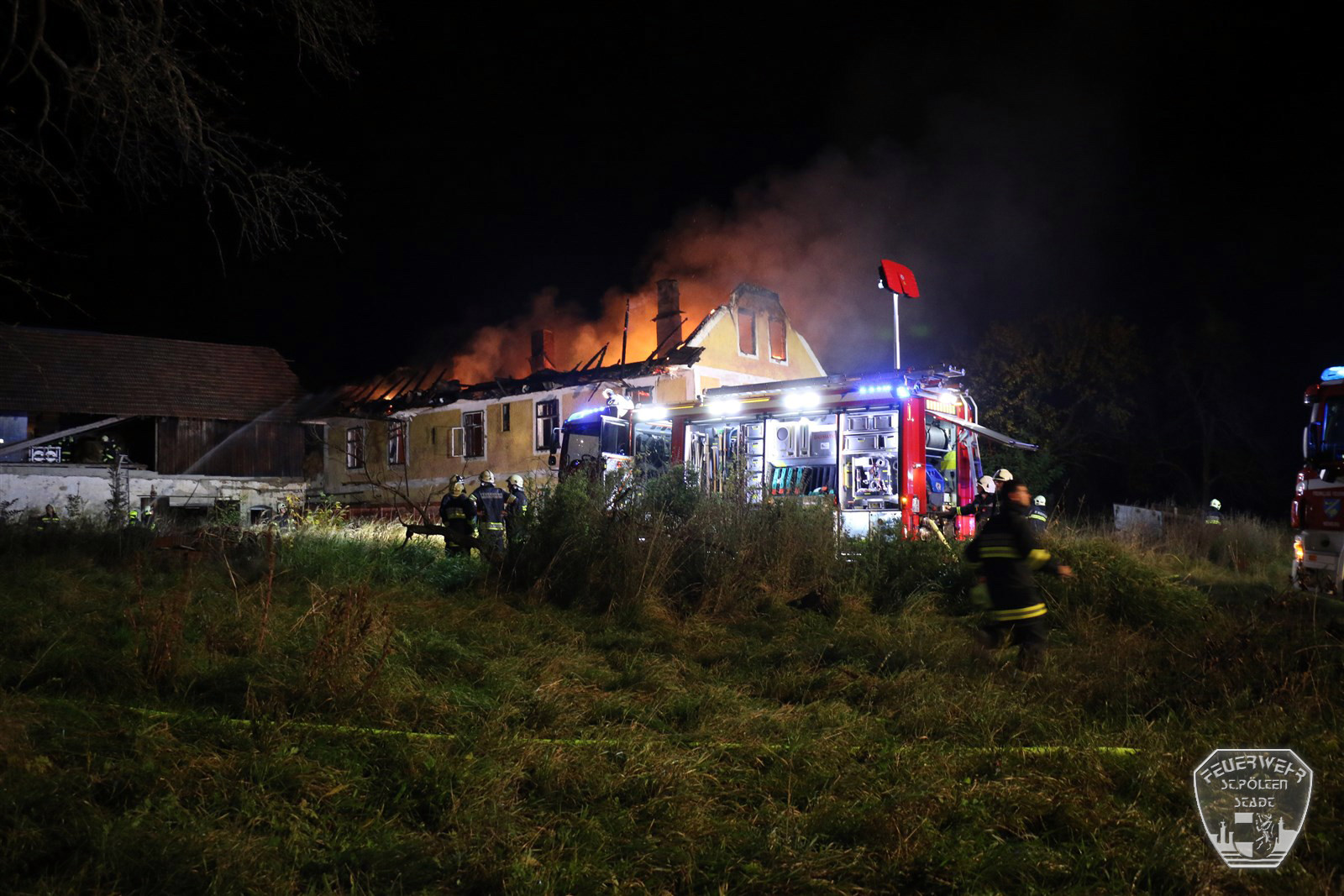 2016 10 30 Wohnhausbrand Wilhelmsburg  7  2016 10 30 Wohnhausbrand Wilhelmsburg  7