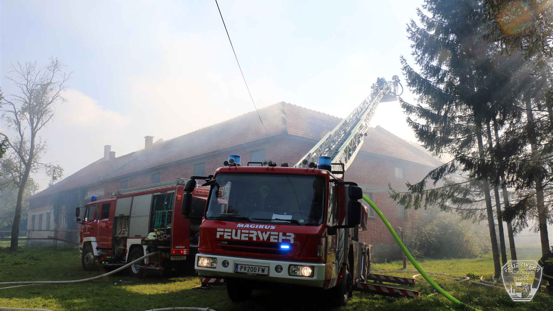 FFSTP 2016 09 11 Scheunenbrand Nadelbach 4 FFSTP 2016 09 11 Scheunenbrand Nadelbach 4