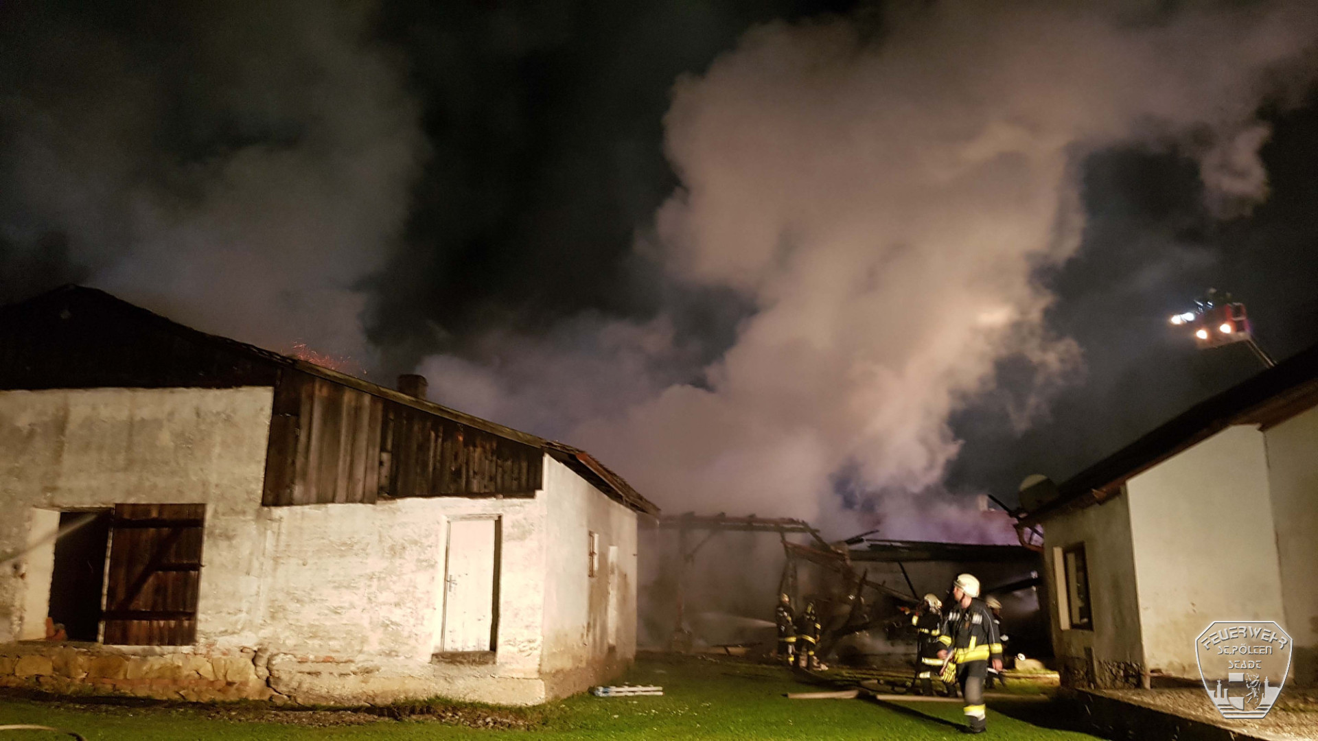 2017 08 23 Grossbrand Wirtschaftsgeb  ude Harland  7  2017 08 23 Grossbrand Wirtschaftsgeb  ude Harland  7