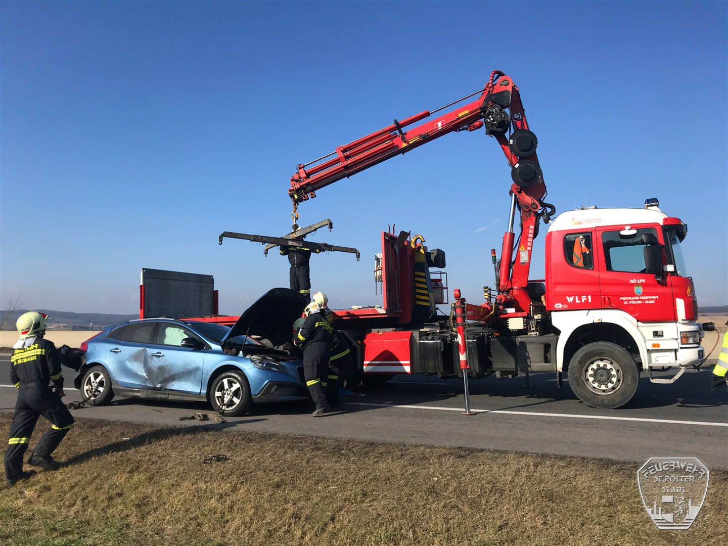 2018 02 11 PKW Bergung A1  2 